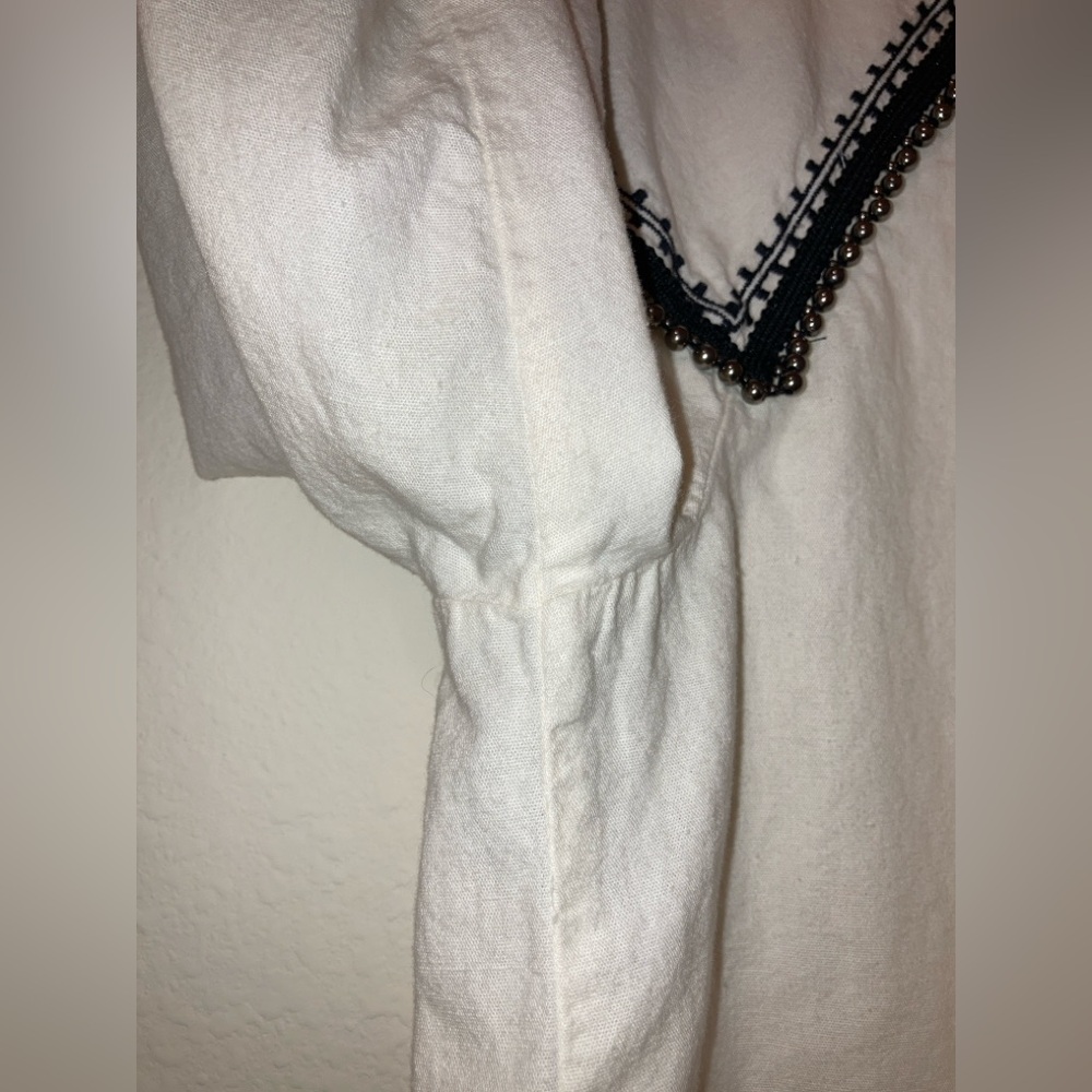 a.n.a Cream Black Embroidered Blouse Size XS Boho Beaded Top - Picture 6 of 9